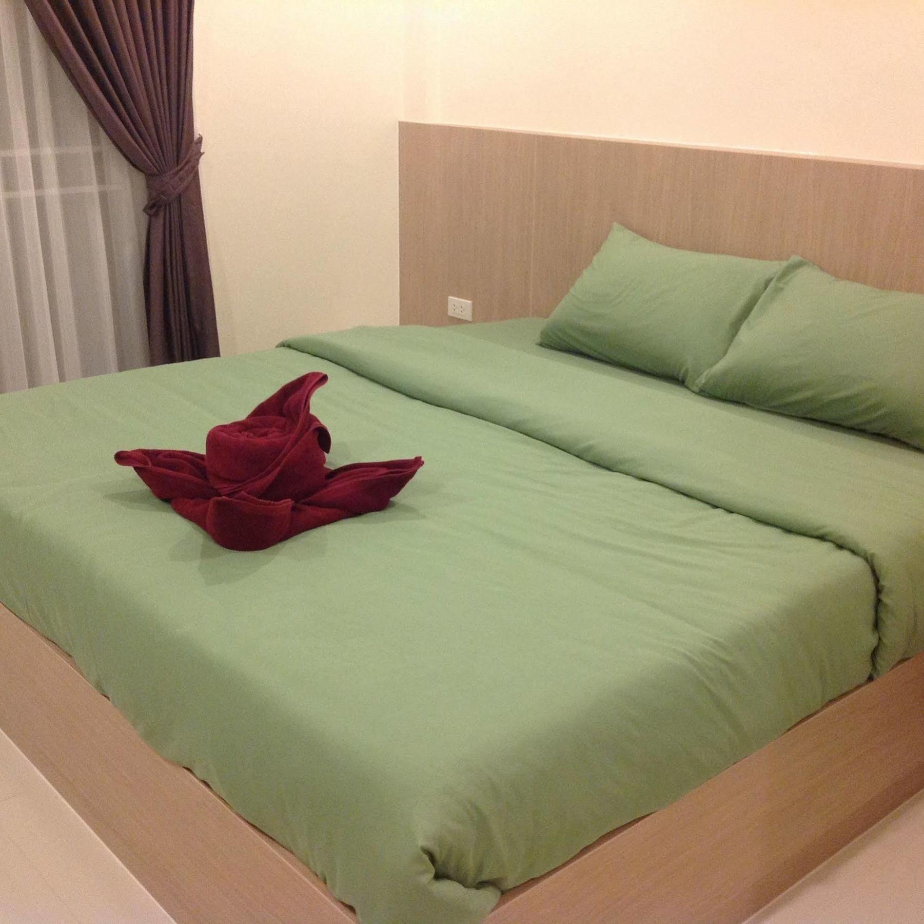 Oyo 306 Paradise Park Laemchabang 시 라차 외부 사진
